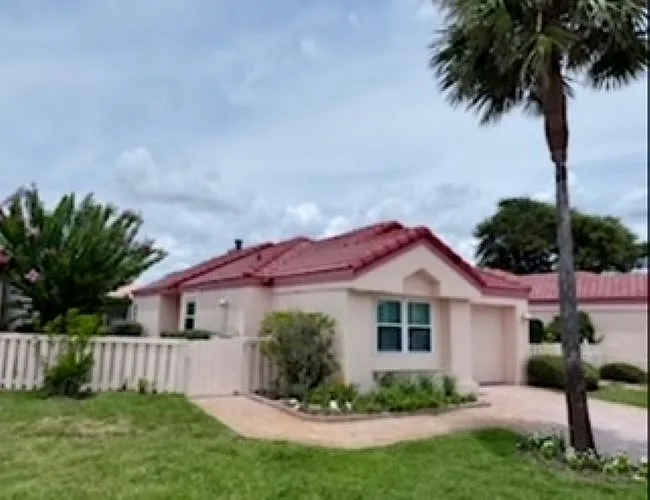 1719 Sea Fair Dr — Photo 3