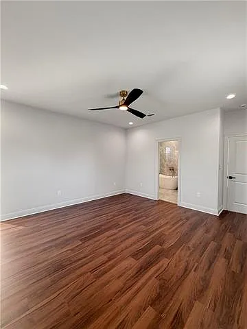 2756-2758 Gladiolus St #2756 — Photo 9