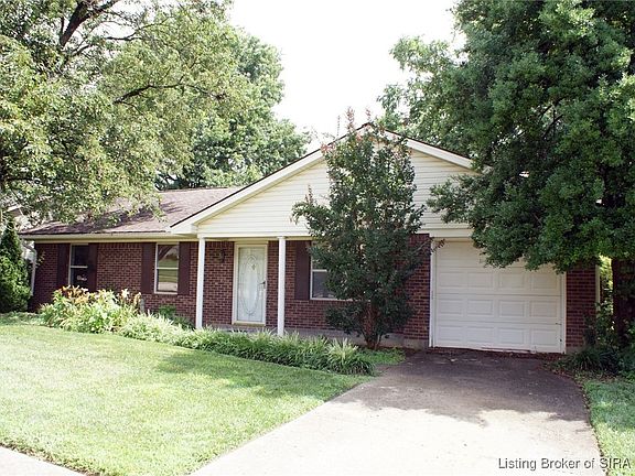 4th image of 3008 Bluegrass Court