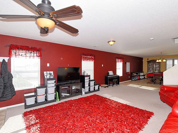 4th image of 8035 Campground Dr