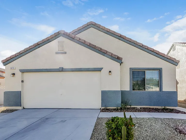1825 Midnight Wind Ave — Photo 1