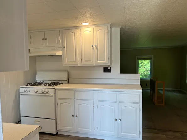 (undisclosed Address), Potsdam, NY 13676