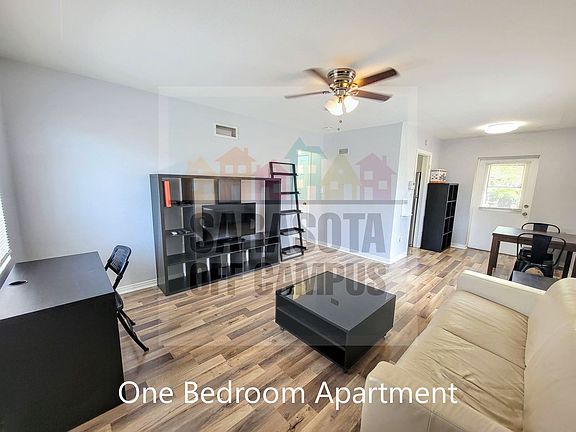 2nd image of 946 40th St #521E86346