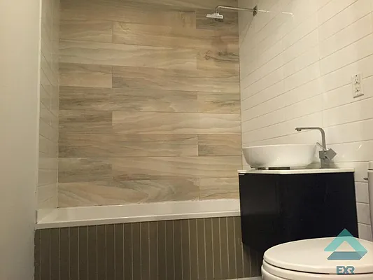 Rented by EXR | media 55