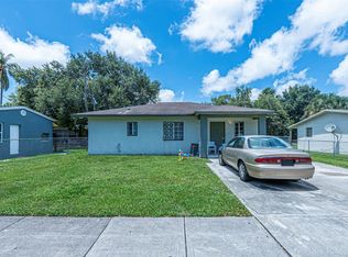 2215 NW 5th St, Fort Lauderdale, FL 33311
