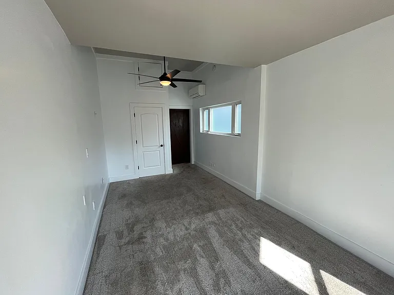 1576 Palmer St — Photo 10