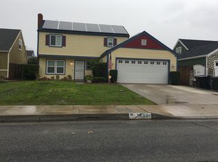 1843 Cottonwood Dr, Colton, CA 92324