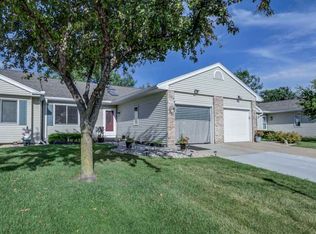 505 Kensington Sq, Stoughton, WI 53589