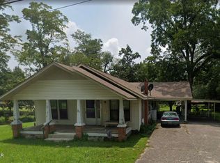 768 2nd St, Chipley, FL 32428