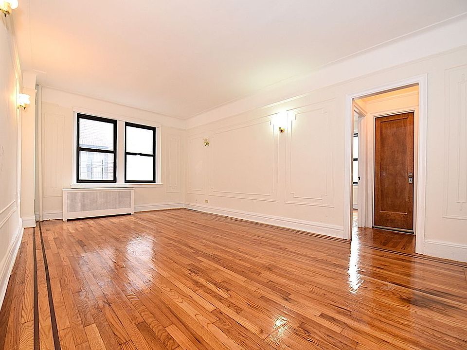 1st image of 25-90 35th St #4E