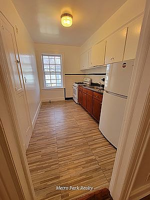 2nd image of 10908 85th Ave APT A3