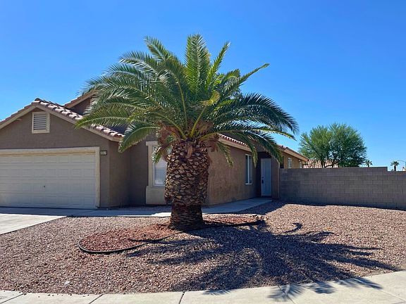 3rd image of 2317 Logsdon Dr