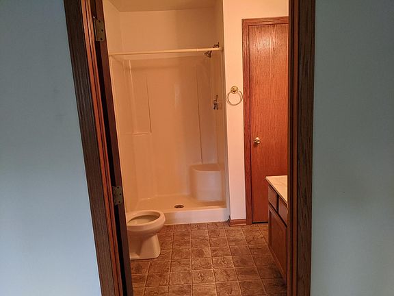 5th image of 3529 Stanford Ln
