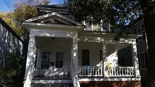 1321 Chesapeake Ave — Photo 1
