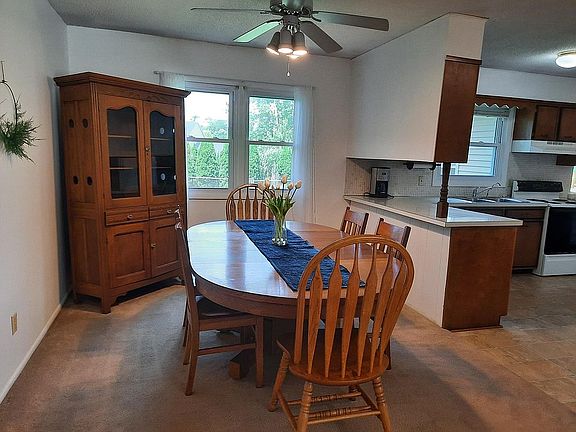 4th image of 810 W Wildwood Dr