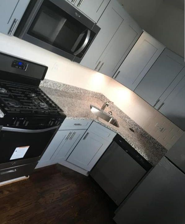 1st image of 4612 S Lake Park Ave APT 3E