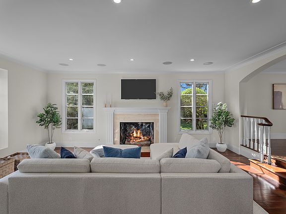 5th image of 47 Santa Catalina Dr