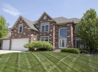 3824 Horizon Ct, Naperville, IL 60564