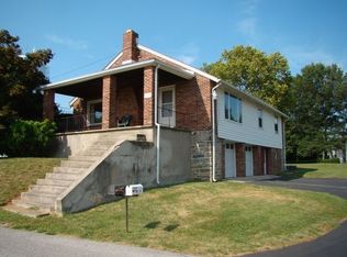 1612 Druck Valley Rd, York, PA 17406