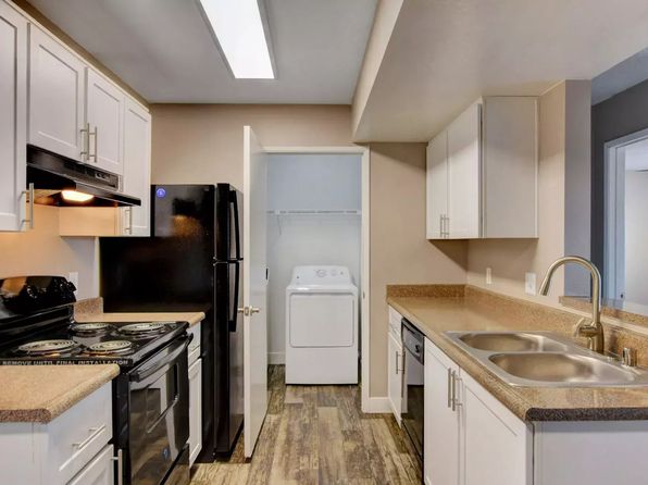 451 N Nellis Blvd APT 1026
