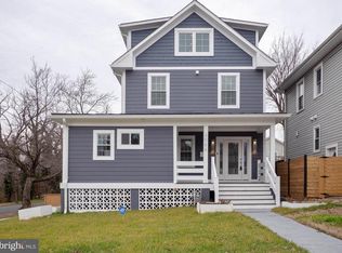 1700 Irving St NE, Washington, DC 20018