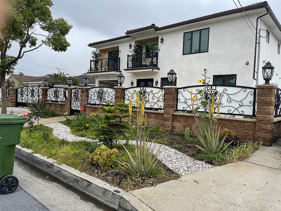 2nd image of 6641 Gentry Ave