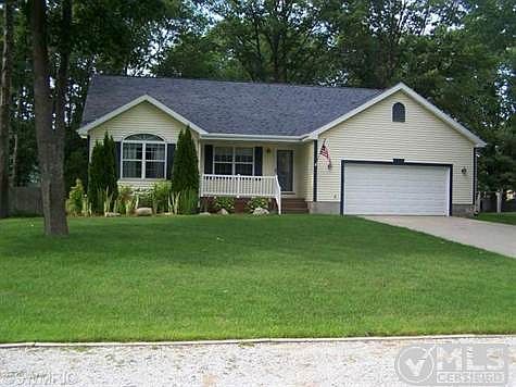 1st image of 1612 Charlevoix Dr