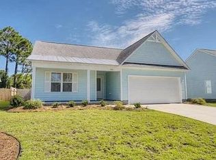 557 Catamaran Dr, Wilmington, NC 28412