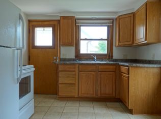 153 S James St, Kimberly, WI 54136