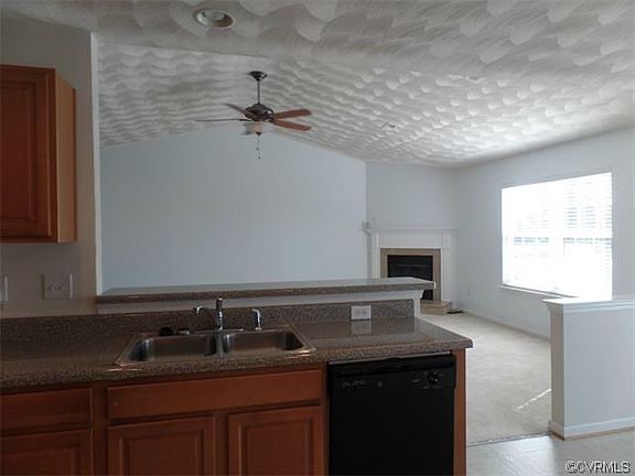 5th image of 8422 Jordan Heights Ln