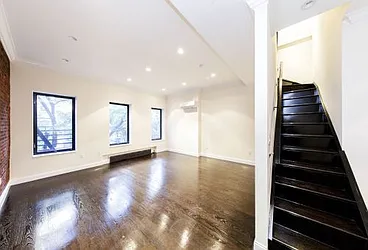 Rented by Icon Realty Management