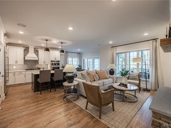 7117 Montage Row, Richmond, VA 23238