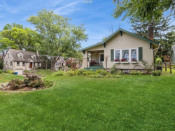 2nd image of 3800 Washington Ave