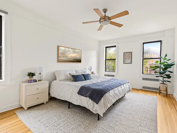 81 Ocean Parkway image 3 of 5