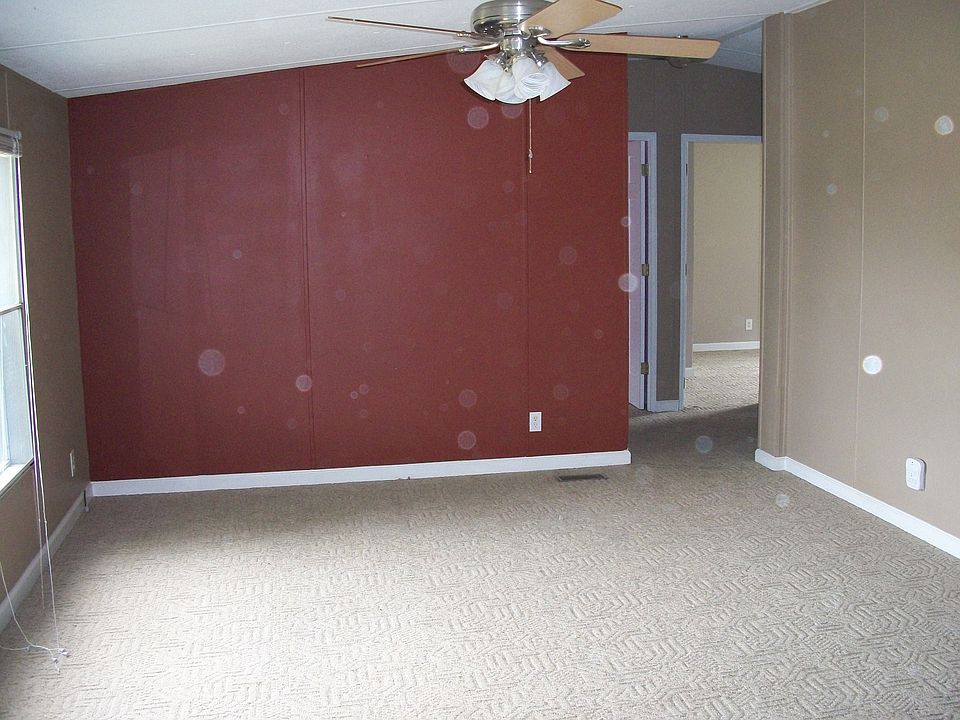 2nd image of 131 Perry Rd