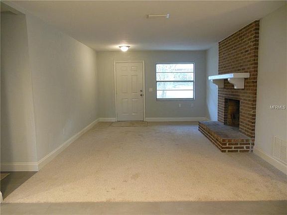 4th image of 1026 W Euclid Ave
