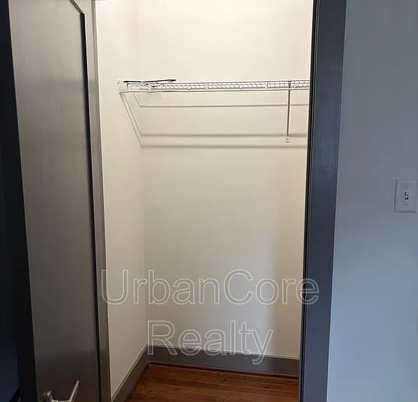 1400 N Arthur Ashe Blvd #208 — Photo 20