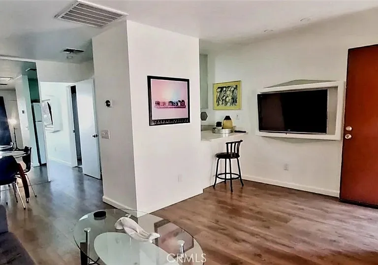 467 S Calle El Segundo #D3 — Photo 6