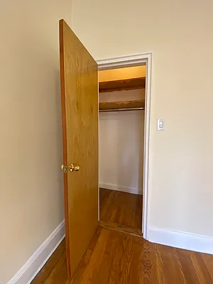 Rented by Compass | media 41