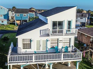 143 Redfish Dr, Freeport, TX 77541