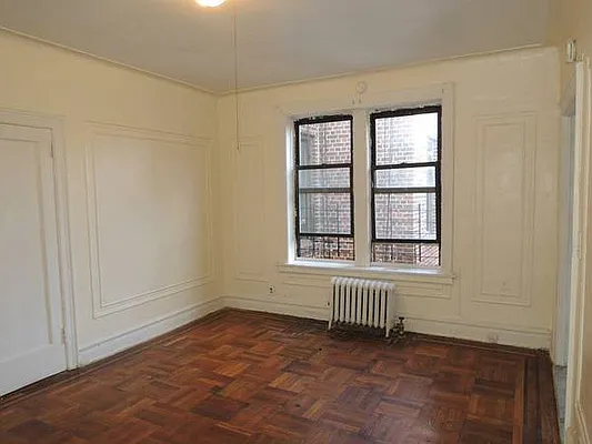 Rented by Lang Realty LLC | media 8