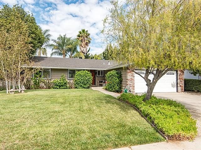 1st image of 949 Chynoweth Ave