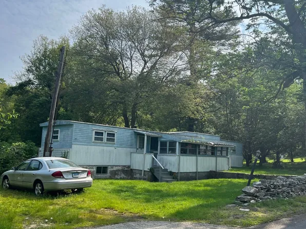 40 Tillinghast Road, Killingly, CT 06239