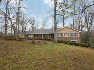 2582 Bentbrook Ct, Dunwoody, GA 30360