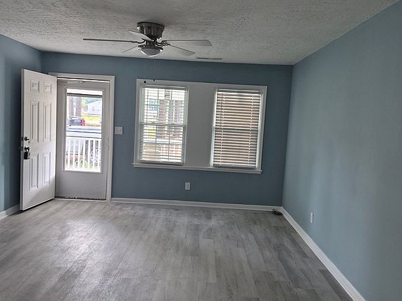 3rd image of 6241 Church St