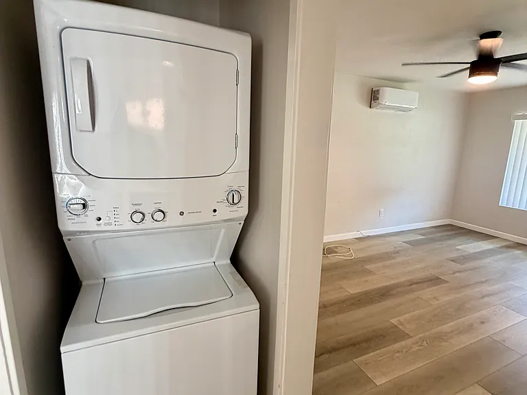 00-1007 E Ocean Blvd #1 — Photo 6