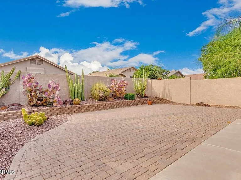 8190 W Behrend Dr — Photo 23