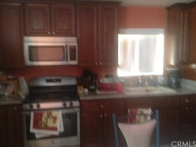 2nd image of 4709 Oak St