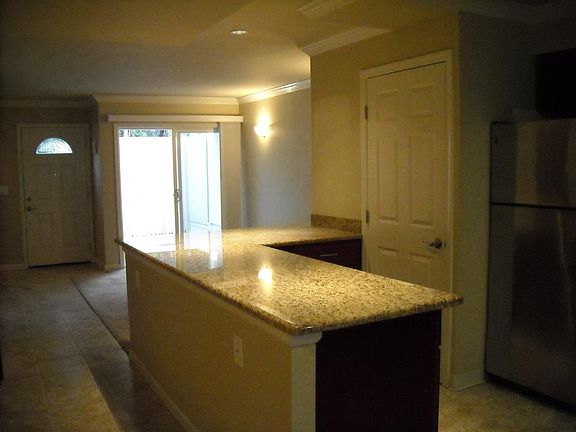4th image of 1428 Terra Nova Blvd