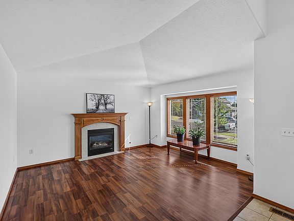 5th image of 8103 N Nathan Ct